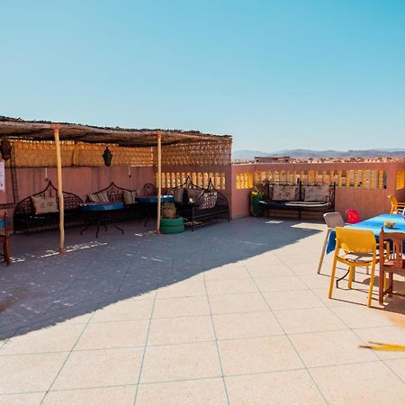 Residence Afgo Варзазат Екстериор снимка
