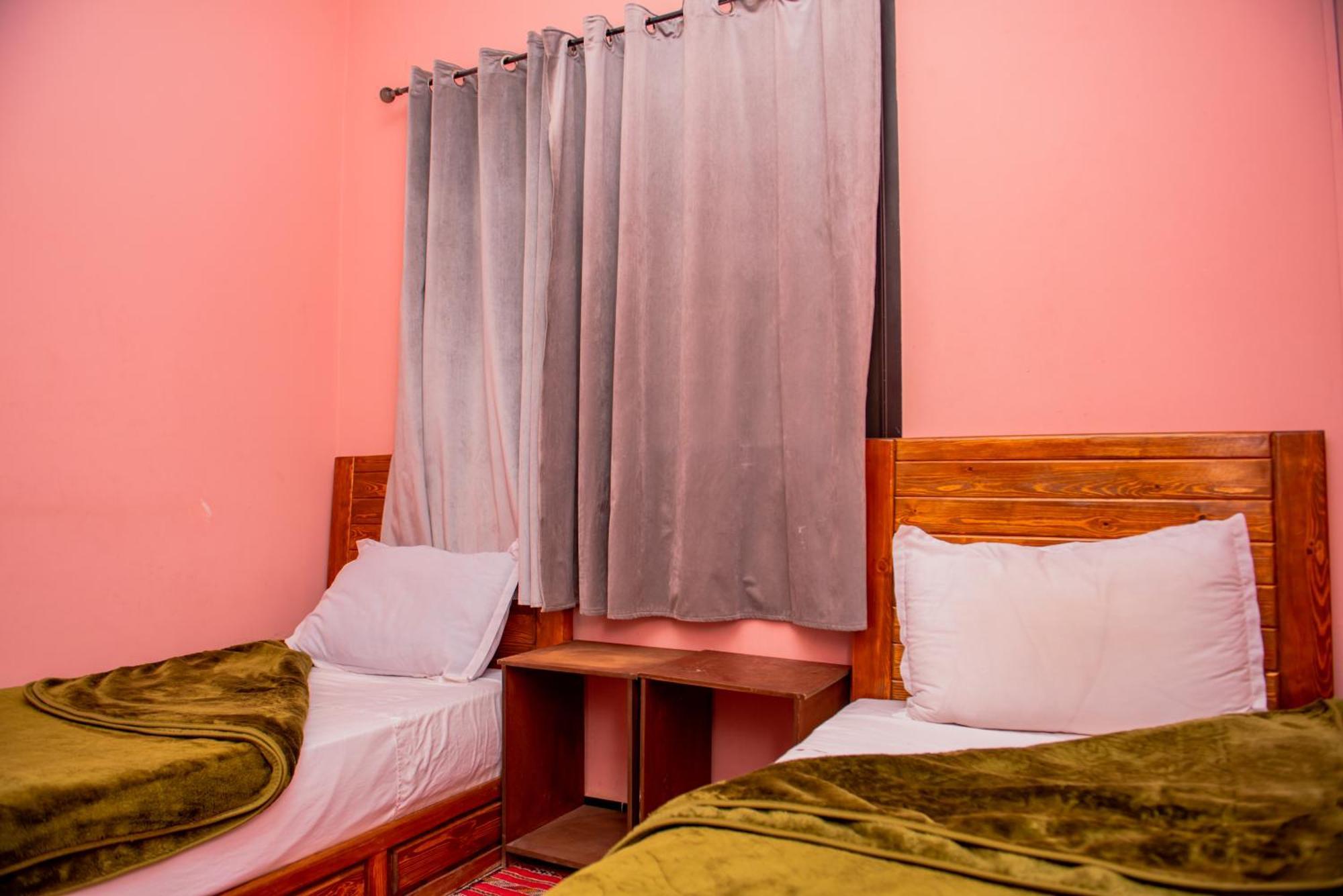 Residence Afgo Варзазат Екстериор снимка